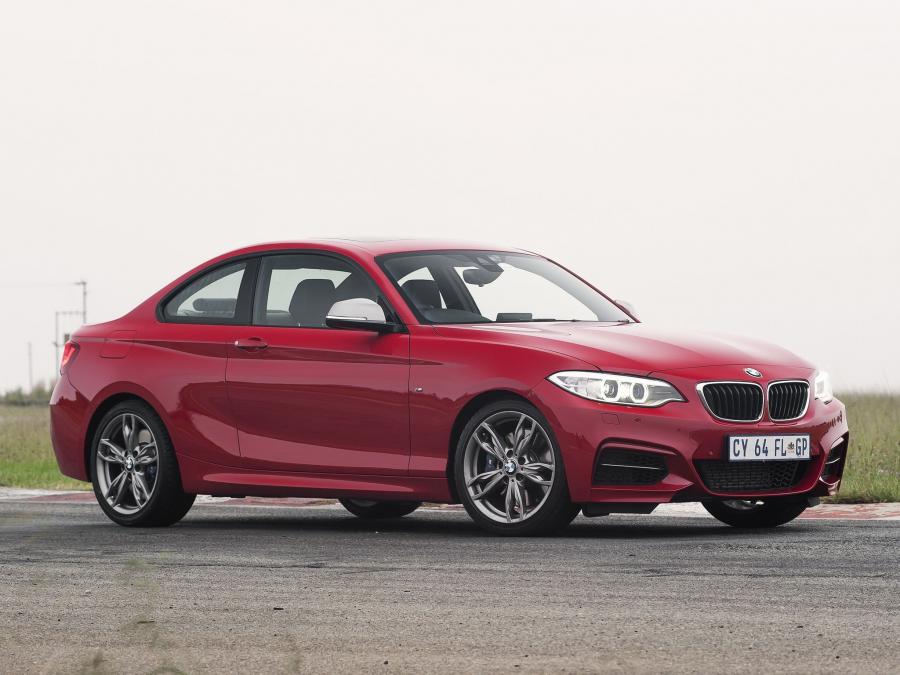  BMW M235i Coupe 2014 года  (ZA) (фото 10 из 30)